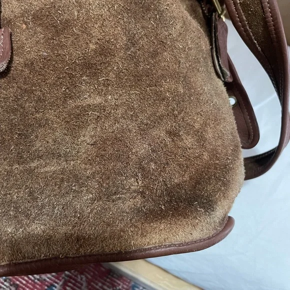 Vintage Coach Berkeley Drawstring Bucket Bag - Picture 10 of 15